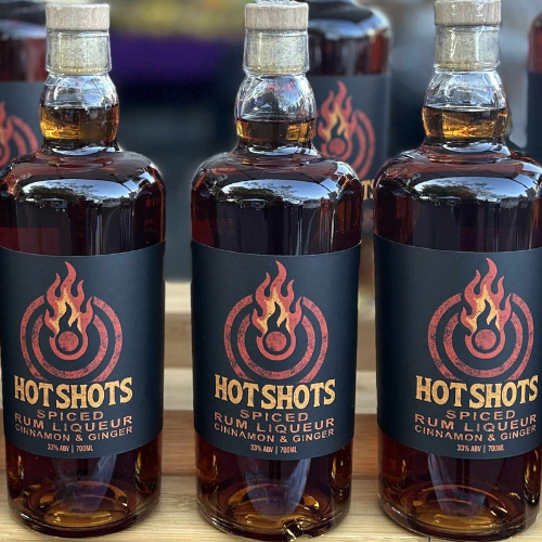 Hot Shots Spiced Rum Liqueur – 700ml Cinnamon & Ginger